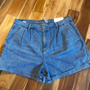 American Eagle mom shorts
